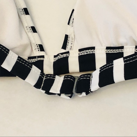 ROXY Swim Black and White Swim Top - C3 - Picture 5 of 8